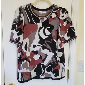 Chico's Knit Top Size 2 US L Abstract Camo White Brown Black Shortsleeve‎